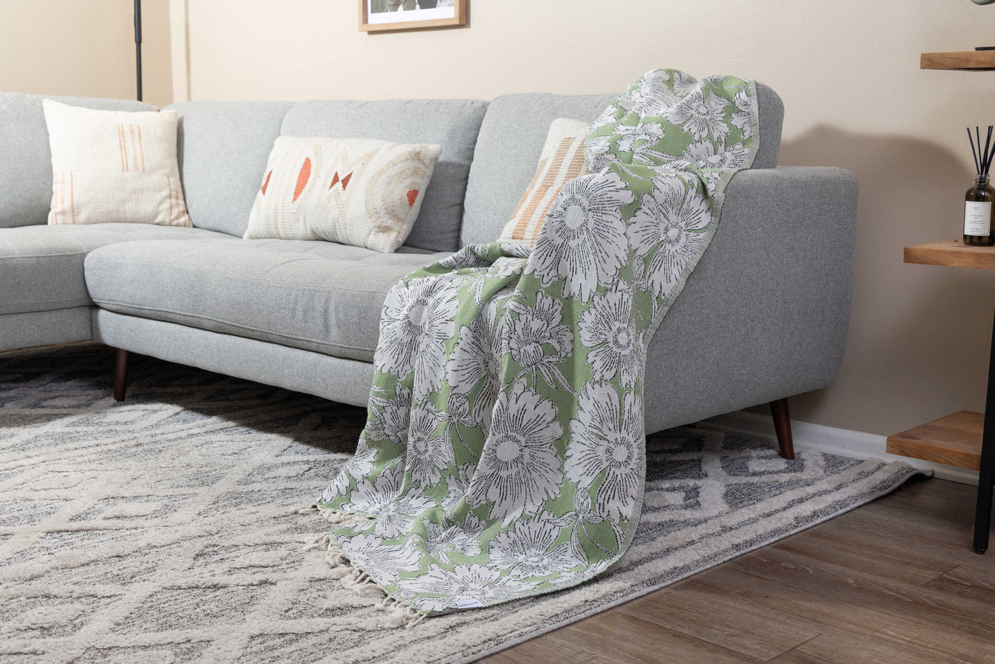 Garden Flower Organic Cotton Medium Weight Throw Blanket in Olive