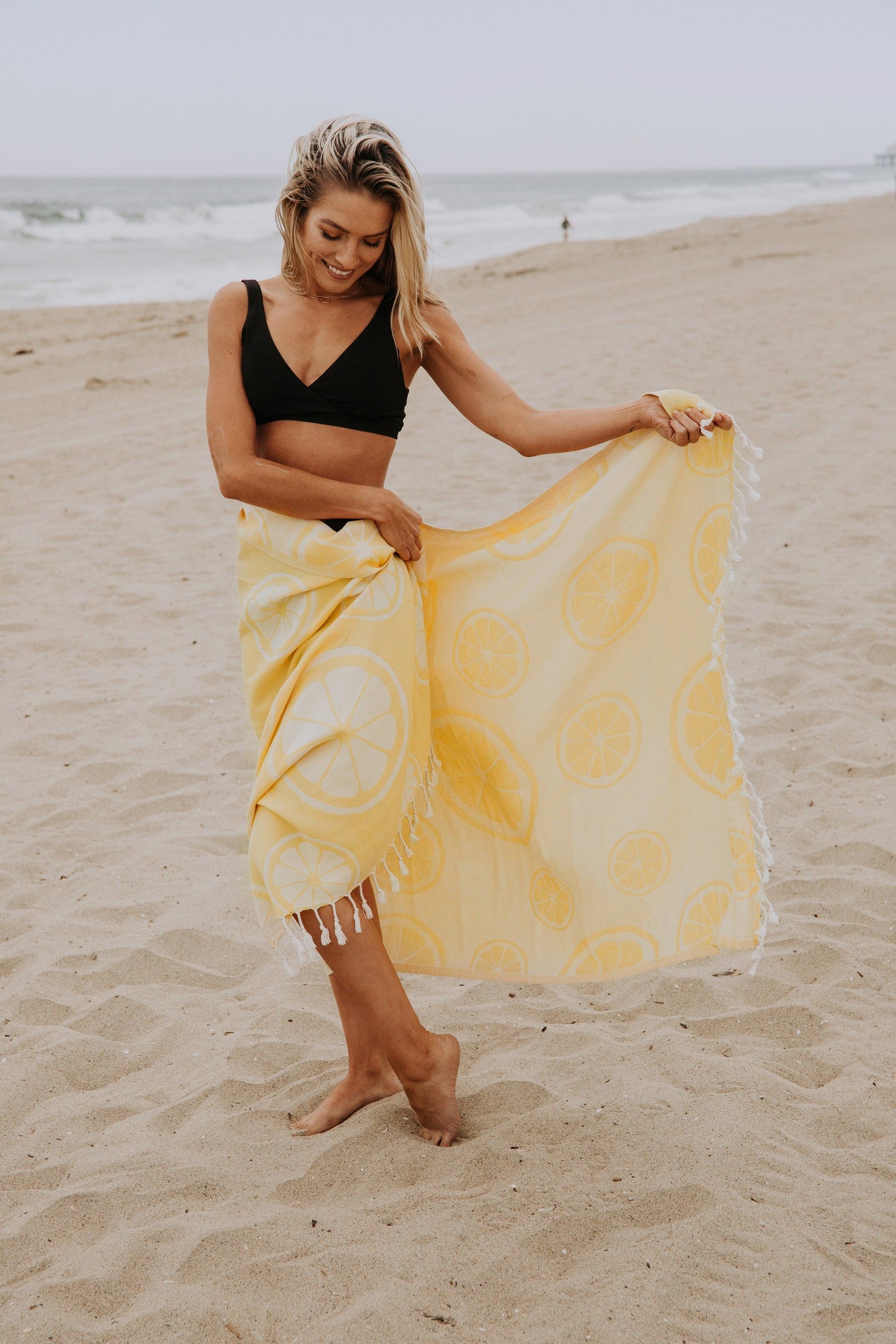 Citrus Print Cotton Reversible Turkish Towel in Lemon